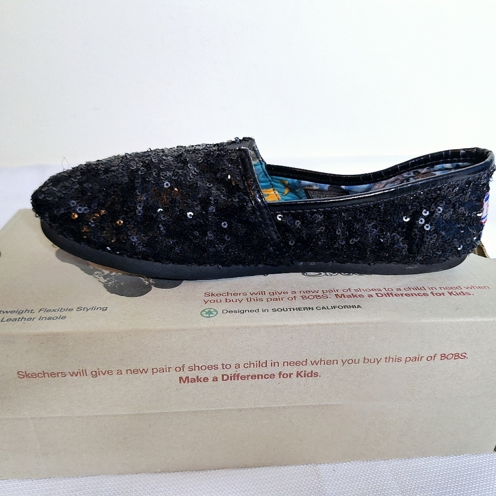 Bob by Skechers "Bob in Bling" Two pairs of sequence flats size 6 1/2. (Con202). - Picture 5 of 14
